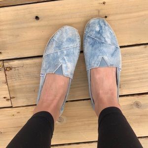 Women’s Toms Light Blue Suede Espadrille